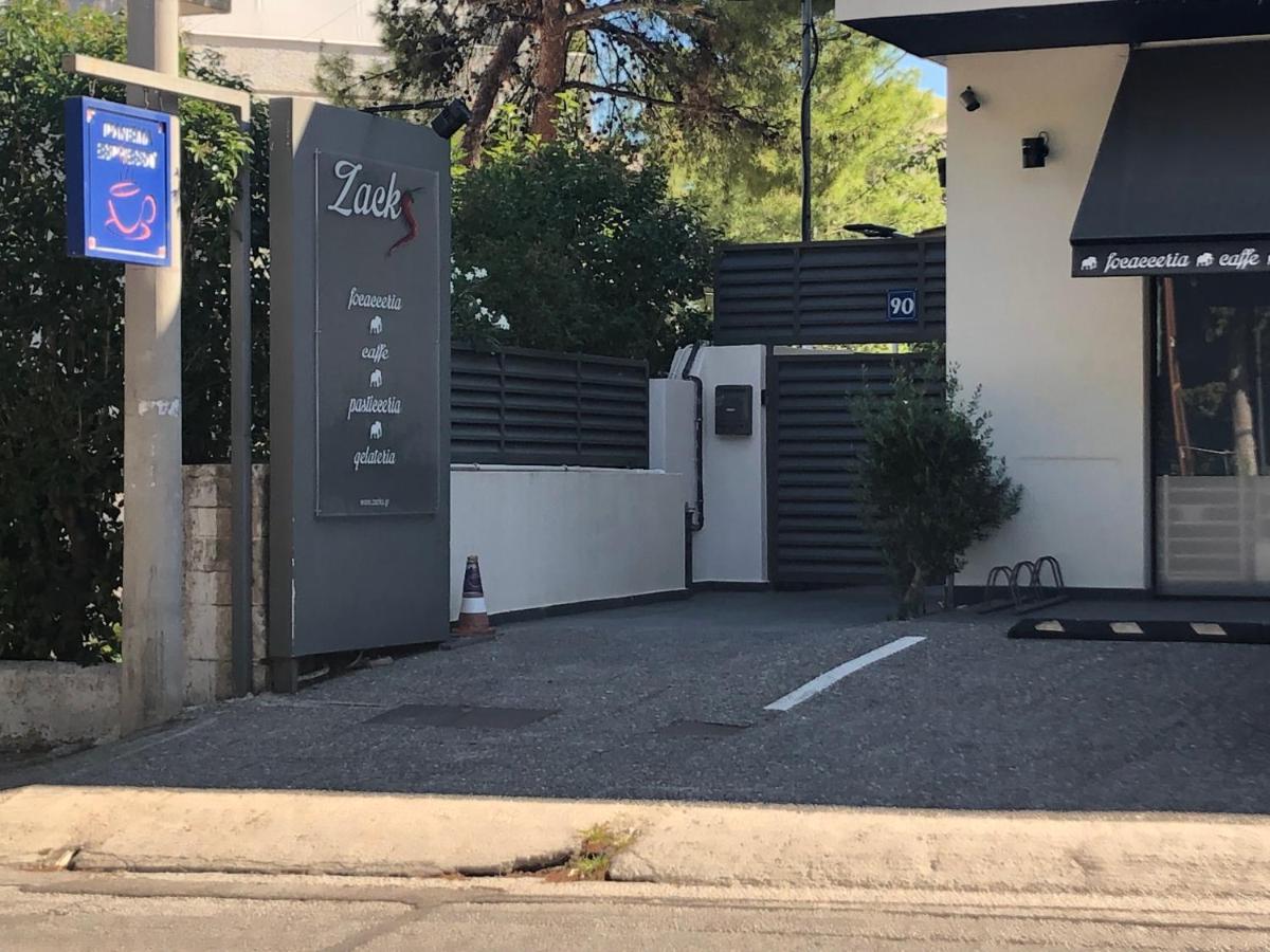 Zack'S Piccolo Comfort Atenas Exterior foto